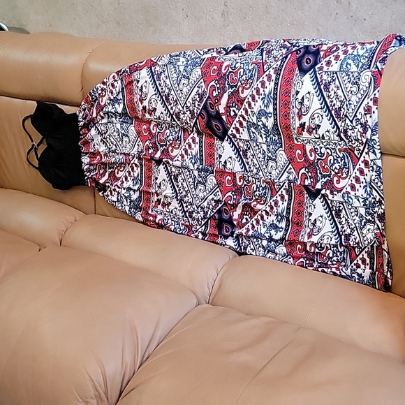 Suzy Shier Dress XS Floral Black Red White Red - Picture 7 of 9